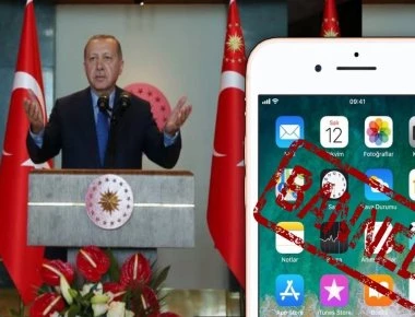 «Βράζει» από αντιαμερικανισμό η Τουρκία: Πυροβολούν τα iPhone στον αέρα